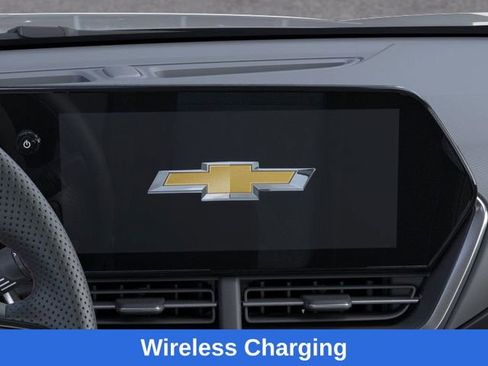 New 2026 Chevrolet Trax RS w/ Sunroof Package image 21