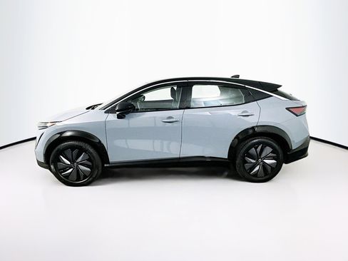 Used 2023 Nissan Ariya FWD image 4