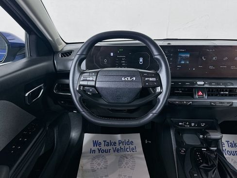 Certified 2025 Kia K4 EX FWD image 20