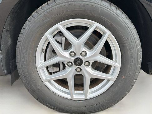 Used 2024 Ford Edge SEL w/ Convenience Package AWD/4WD image 32