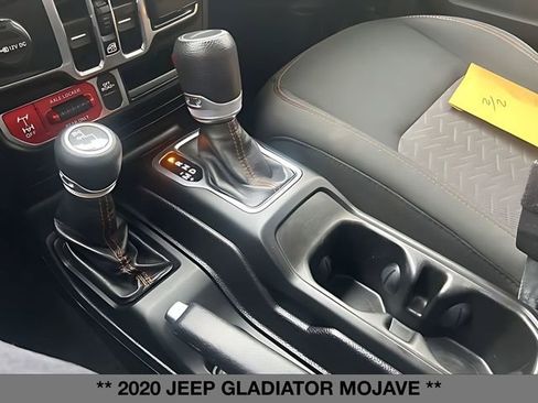 Used 2020 Jeep Gladiator Mojave AWD/4WD image 33