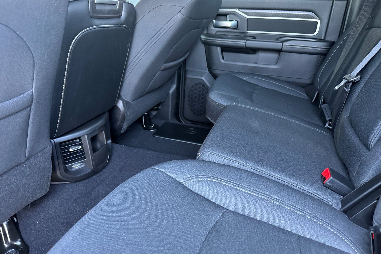 New 2026 RAM 3500 Big Horn AWD/4WD image 11