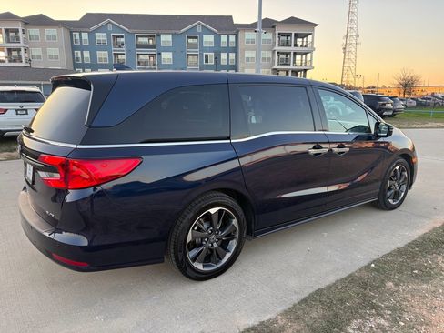 Certified 2024 Honda Odyssey Elite image 8