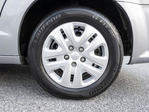 Used 2018 Dodge Grand Caravan SE w/ UConnect Hands-Free Group FWD image 34