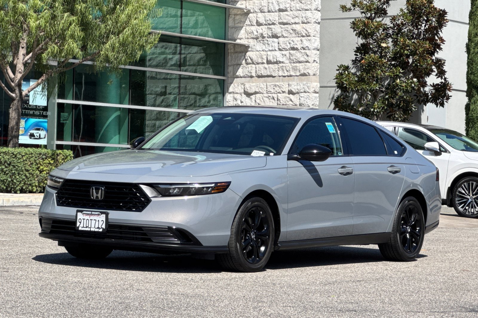 Certified 2025 Honda Accord SE image 8