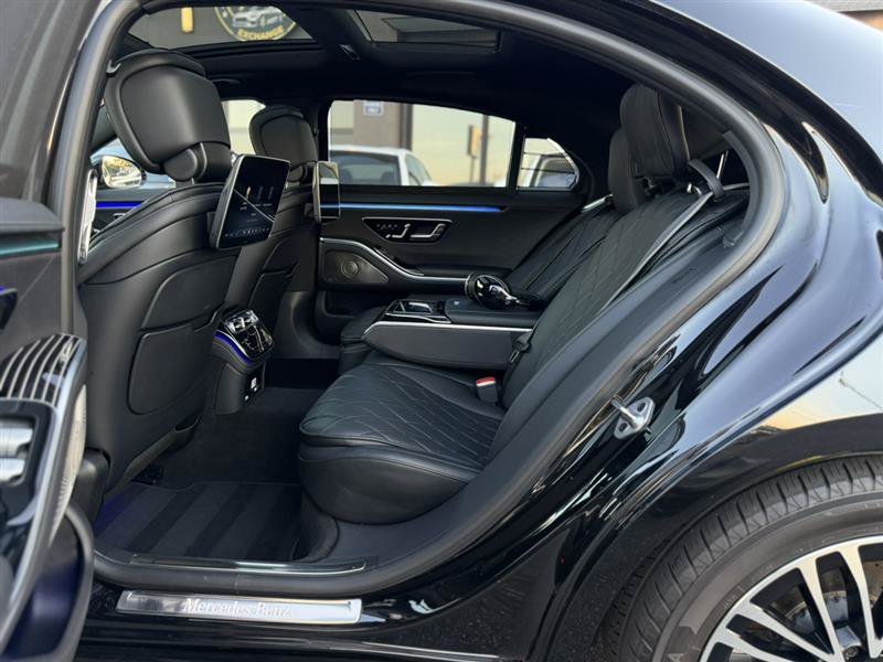 Used 2021 Mercedes-Benz S 580 4MATIC Sedan image 48