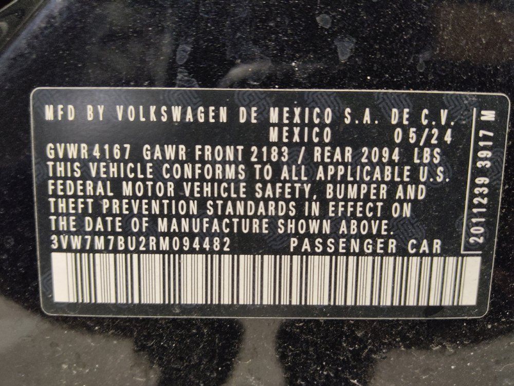 Used 2024 Volkswagen Jetta SE w/ Panoramic Sunroof Package FWD image 33