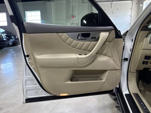 Used 2012 INFINITI FX35 AWD w/ Premium Pkg image 22
