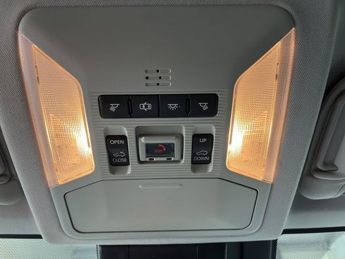 Used 2020 Toyota RAV4 XLE Premium FWD image 26