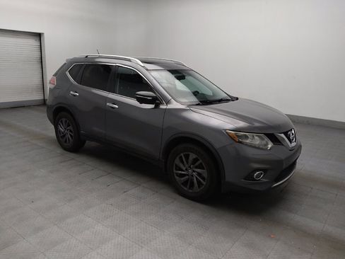 Used 2016 Nissan Rogue SL w/ SL Premium Package FWD image 11