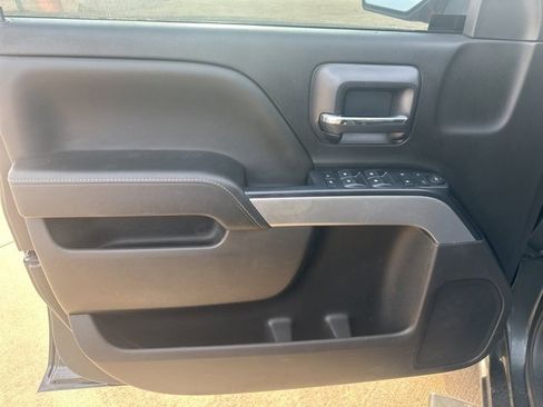 Used 2018 Chevrolet Silverado 1500 LT w/ Texas Edition image 15