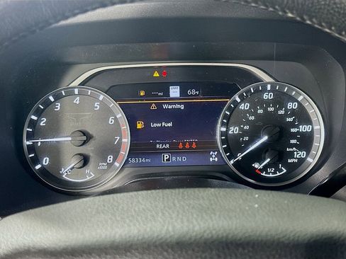 Used 2021 Nissan Titan SV w/ SV Convenience Package image 24