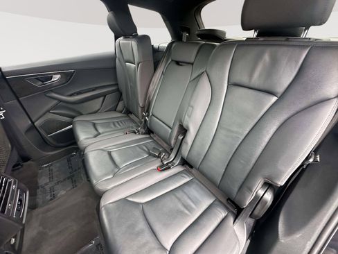 Used 2021 Audi Q7 3.0T Premium Plus w/ Premium Plus Package image 35