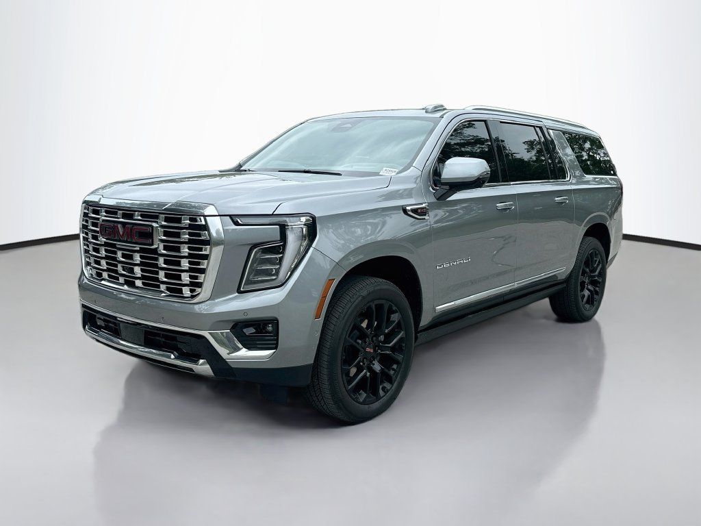 Used 2025 GMC Yukon XL Denali w/ Denali Reserve Package AWD/4WD image 1