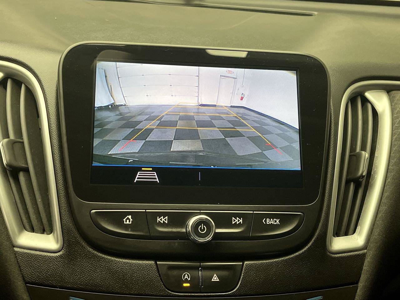 Used 2020 Chevrolet Malibu RS FWD image 5