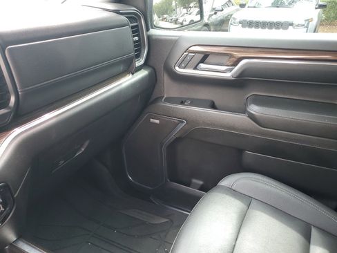 Used 2024 Chevrolet Silverado 1500 RST w/ Convenience Package II AWD/4WD image 23