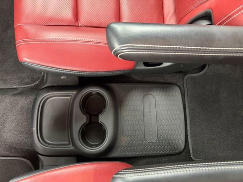 Used 2022 Dodge Durango SRT AWD/4WD image 25