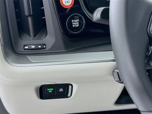 New 2026 Porsche Cayenne image 14