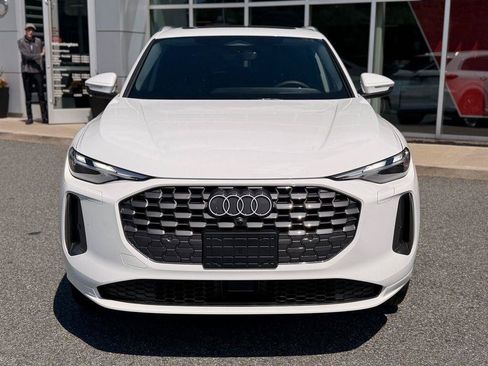 Used 2025 Audi Q5 Premium w/ Convenience Package AWD/4WD image 8