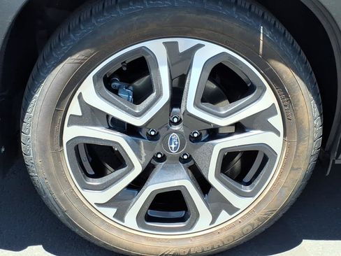 Certified 2023 Subaru Ascent Touring AWD/4WD image 9