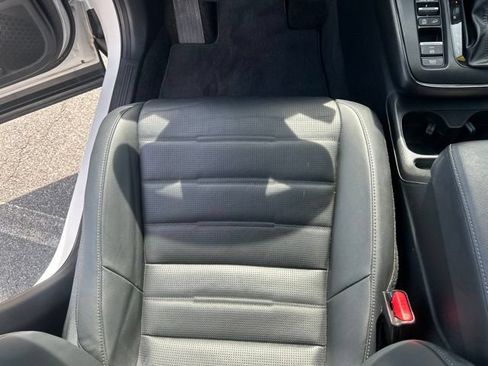 Used 2024 Honda CR-V EX-L image 24