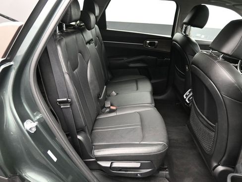 Certified 2023 Kia Sorento S w/ Panoramic Sunroof Package image 25