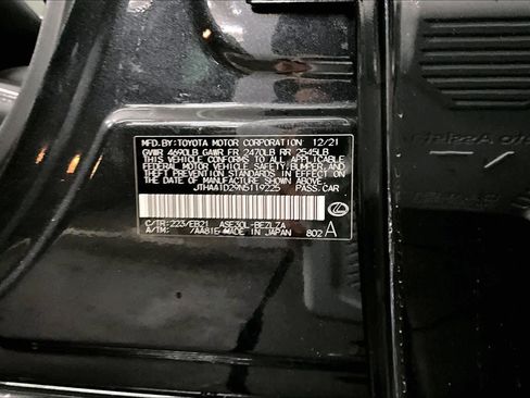 Used 2022 Lexus IS 300 image 32