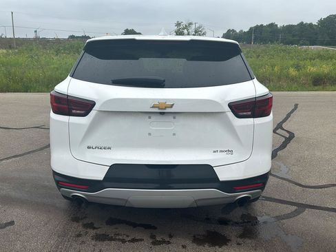 Used 2023 Chevrolet Blazer LT FWD image 4