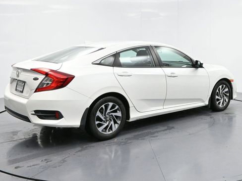 Used 2017 Honda Civic EX image 7