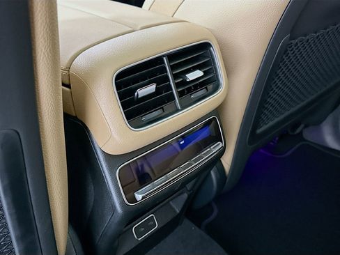 New 2026 Mercedes-Benz GLS 450 4MATIC image 28