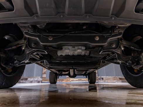 Used 2018 Ford F150 XLT w/ Equipment Group 302A Luxury AWD/4WD image 13