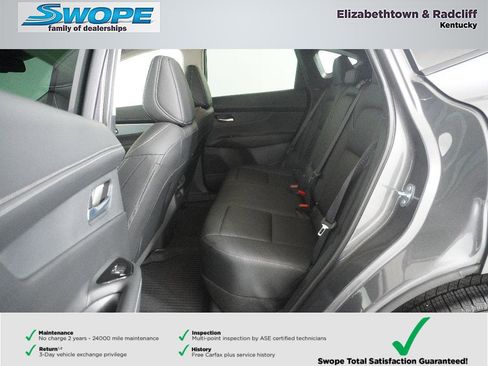 Used 2025 Nissan Murano SL image 12