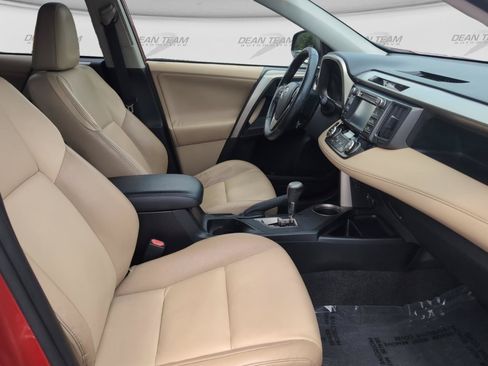 Used 2013 Toyota RAV4 Limited AWD/4WD image 17