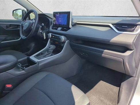 Certified 2025 Toyota RAV4 LE FWD image 30