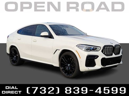Used 2022 BMW X6 xDrive40i w/ Executive Package image 1