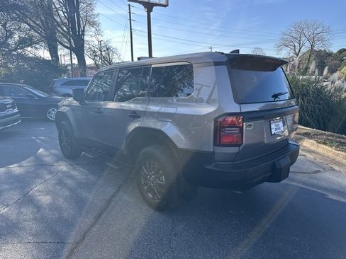 Used 2025 Toyota Land Cruiser 1958 image 8