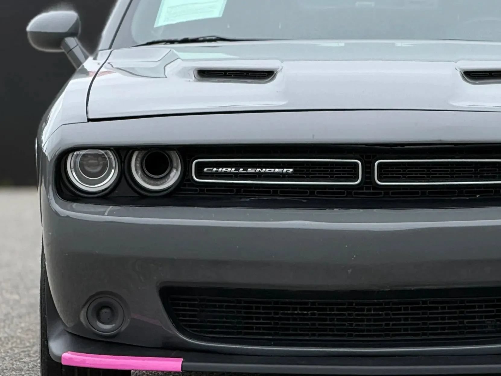 Used 2018 Dodge Challenger SXT RWD image 11
