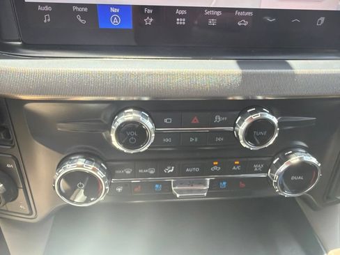 New 2026 Ford F450 Platinum w/ Platinum Plus Package AWD/4WD image 30