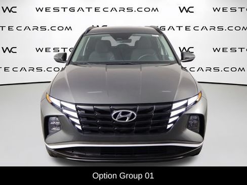 Used 2022 Hyundai Tucson SEL FWD image 2