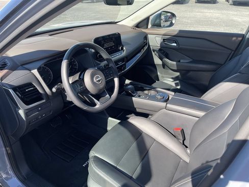 Used 2023 Nissan Rogue SL w/ SL Premium Package AWD/4WD image 10