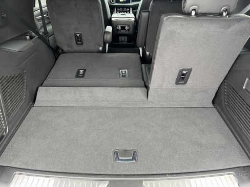 Used 2024 GMC Yukon Denali image 20