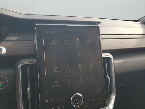 New 2026 GMC Acadia Denali w/ Super Cruise Package image 40