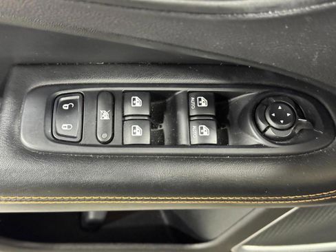 Used 2018 Jeep Compass Limited w/ Navigation Group image 25