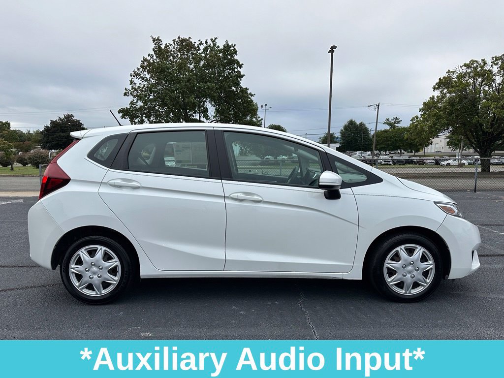 Used 2017 Honda Fit LX image 11