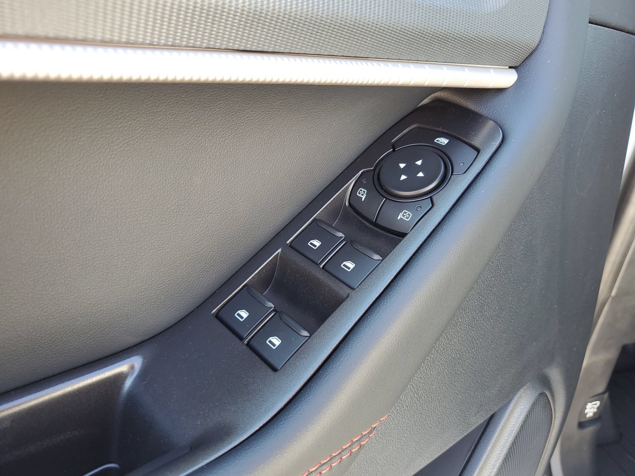 New 2027 Ford Explorer ST-Line w/ Premium Package AWD/4WD image 14