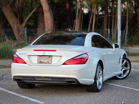 Used 2013 Mercedes-Benz SL 550 SL 550 image 15
