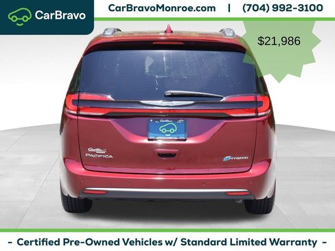 Used 2021 Chrysler Pacifica Pinnacle FWD image 5