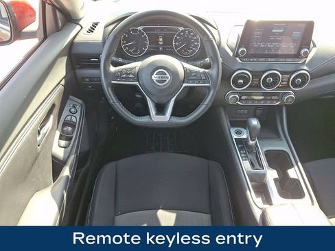 Used 2021 Nissan Sentra SV FWD image 3