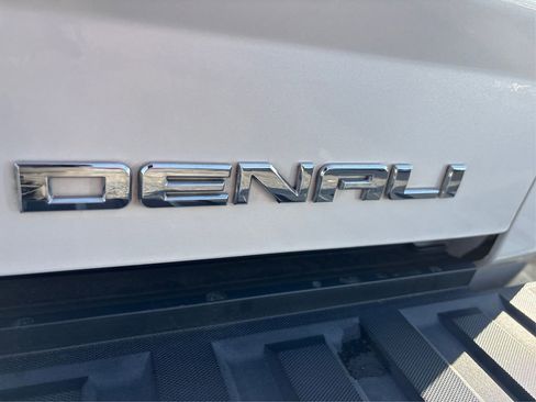 Used 2018 GMC Sierra 1500 Denali image 15