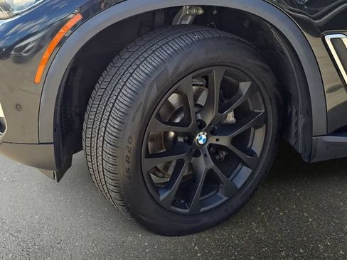 Used 2023 BMW X5 xDrive40i AWD/4WD image 36